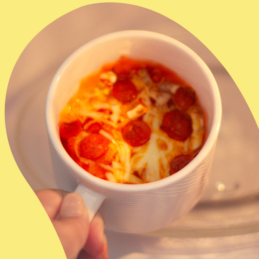 a cup of mug pizza